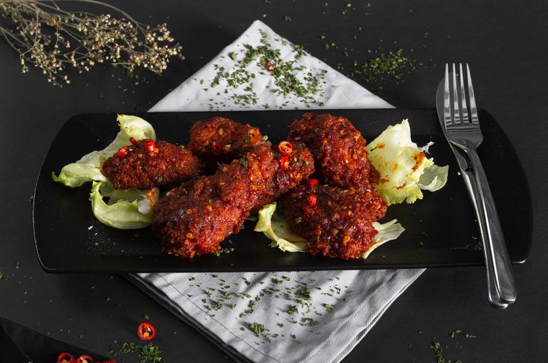 Spicy hot chicken sliders